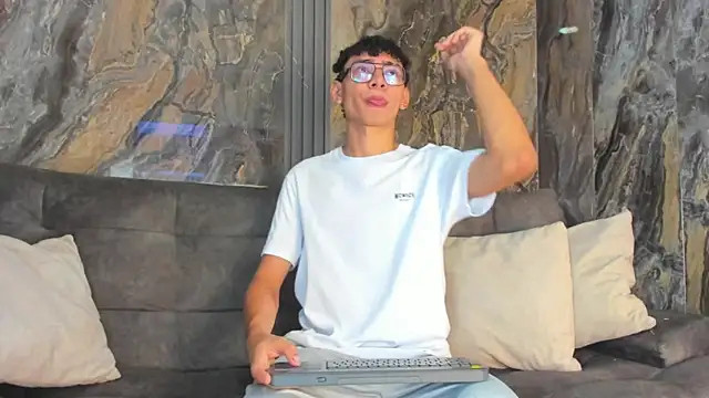 Daviid laidd online show from October 23, 8:07 pm