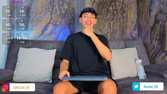 Daviid laidd online show from June 4, 2:22 pm