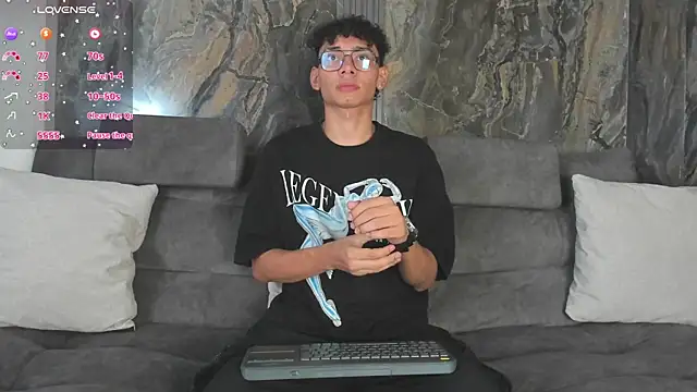 Daviid laidd online show from December 17, 7:41 pm