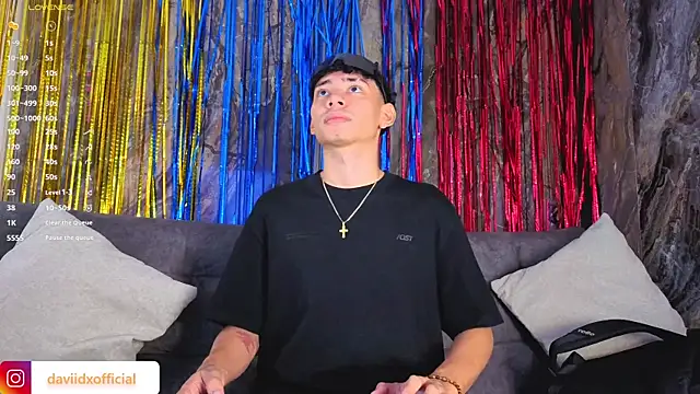 Daviid laidd online show from June 25, 2:33 pm