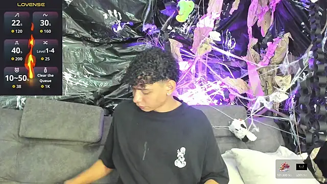 Daviid laidd online show from October 30, 8:39 pm