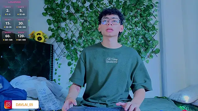 Daviid laidd online show from November 11, 8:03 pm