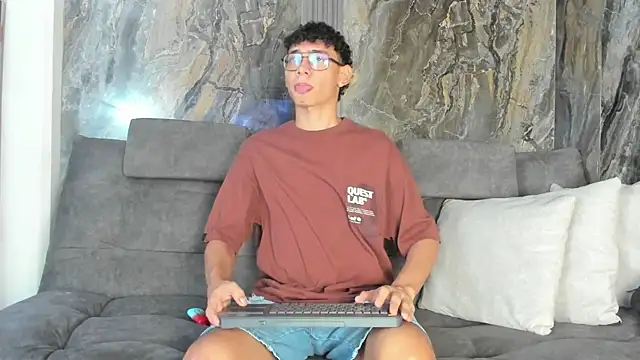 Daviid laidd online show from January 12, 7:09 pm