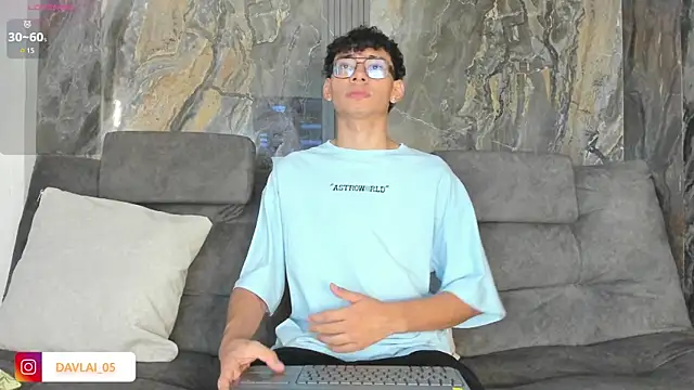 Daviid laidd online show from November 6, 9:30 pm