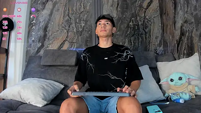 Daviid laidd online show from March 31, 8:11 pm