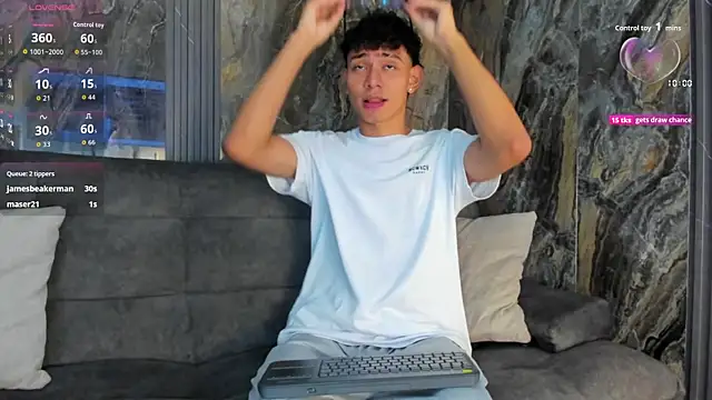 Daviid laidd online show from October 24, 8:13 am