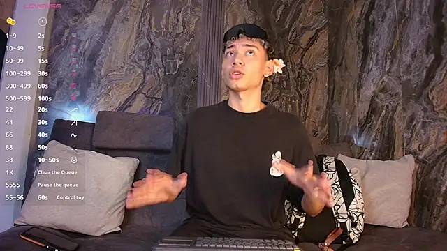 Daviid laidd online show from February 10, 7:35 pm