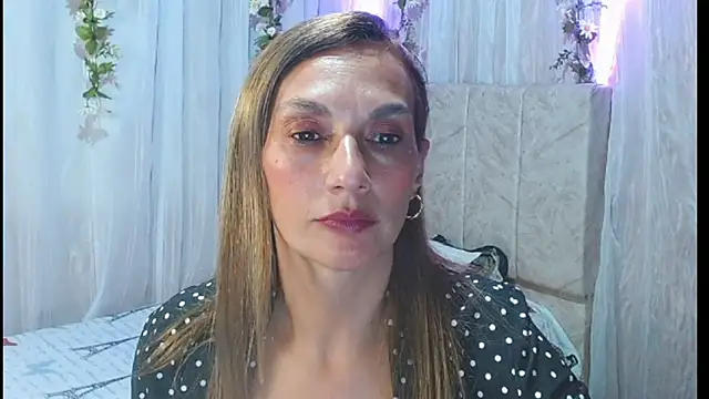 italagomez  online show from March 20, 11:23 pm