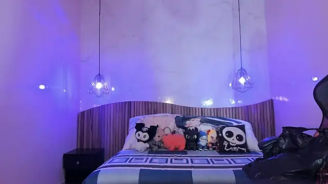 IamNayuta online show from November 10, 7:41 pm