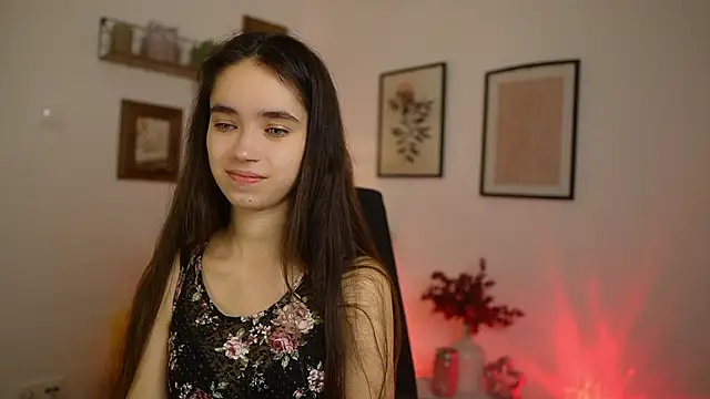 Gia Paige18 online show from March 1, 7:25 pm