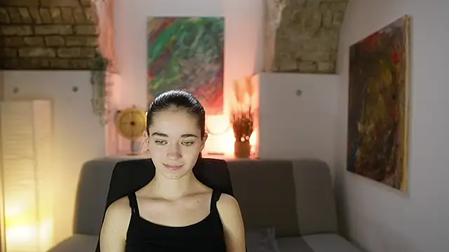 Snapshot of Gia_Paige18 chatting on March 20, 12:00 pm Gia Paige18 online show from March 20, 12:00 pm