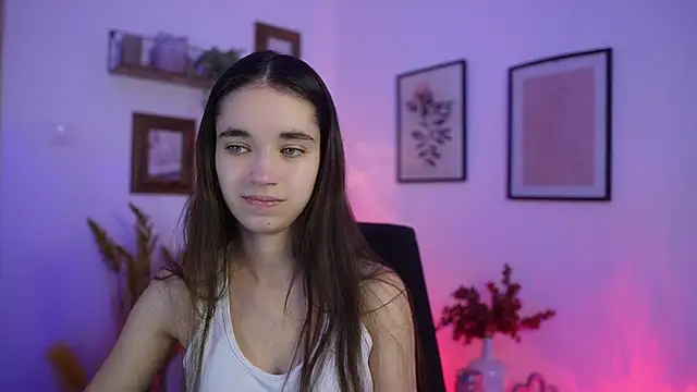 Snapshot of Gia_Paige18 chatting on November 30, 2:29 pm Gia Paige18 online show from November 30, 2:29 pm