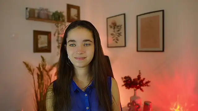 Snapshot of Gia_Paige18 chatting on October 2, 1:03 pm Gia Paige18 online show from October 2, 1:03 pm