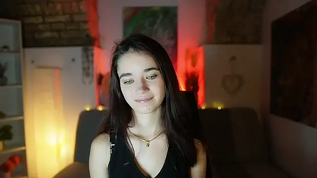 Snapshot of Gia_Paige18 chatting on February 8, 8:21 pm Gia Paige18 online show from February 8, 8:21 pm