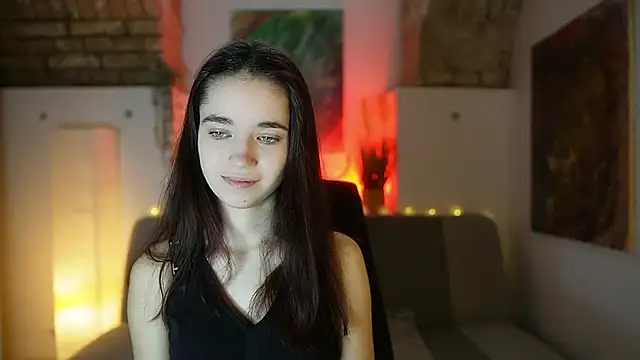 Snapshot of Gia_Paige18 chatting on February 16, 9:26 am Gia Paige18 online show from February 16, 9:26 am