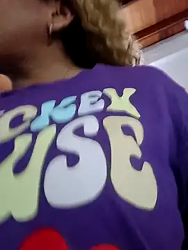 ELLA KELLY online show from March 11, 11:37 am