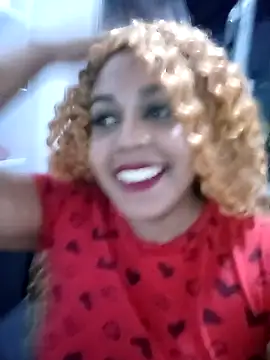 ELLA KELLY online show from March 25, 12:04 pm