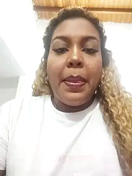 ELLA KELLY online show from February 23, 11:44 am