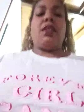 ELLA KELLY online show from February 25, 11:43 am