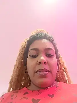 ELLA KELLY online show from July 2, 12:00 pm