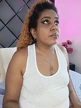 ELLA KELLY online show from July 17, 11:51 am