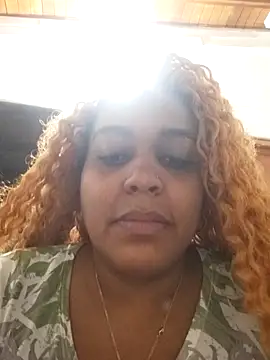 ELLA KELLY online show from April 9, 12:11 pm