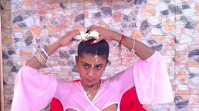 Snapshot of EroticSexyStripper chatting on November 21, 3:16 am EroticSexyStripper online show from November 21, 3:16 am