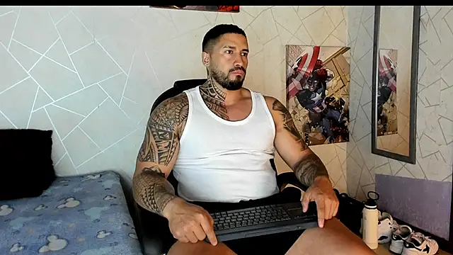 Cristian Walker online show from December 4, 11:20 am