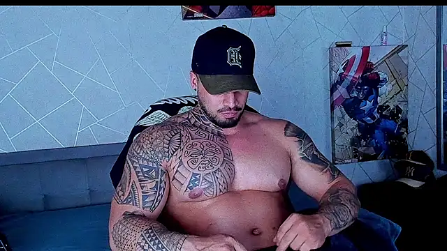 Cristian Walker online show from May 12, 11:44 pm