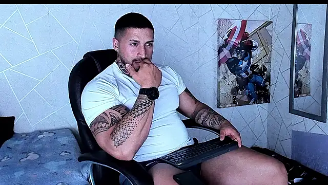 Cristian Walker online show from January 10, 12:50 am