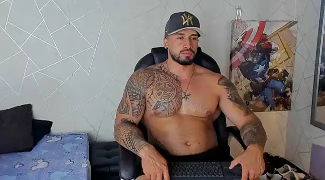 Cristian Walker online show from March 22, 10:37 pm