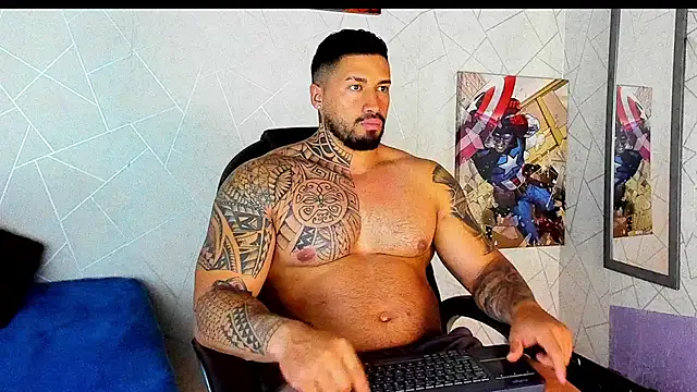 Cristian Walker online show from November 12, 11:47 am