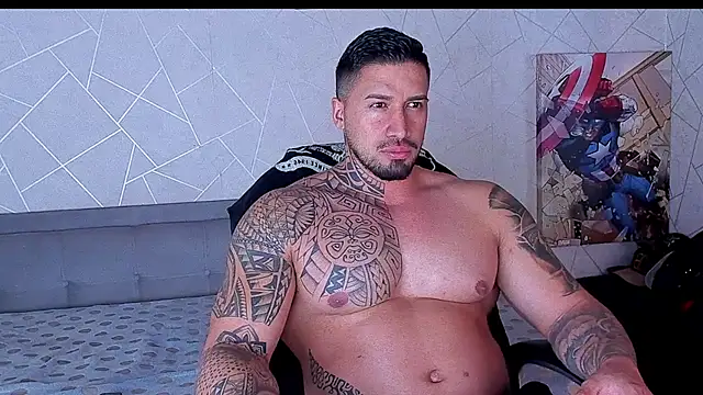 Snapshot of Cristian_Walker chatting on June 13, 11:52 am Cristian Walker online show from June 13, 11:52 am