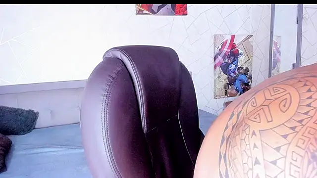 Cristian Walker online show from March 18, 9:37 pm