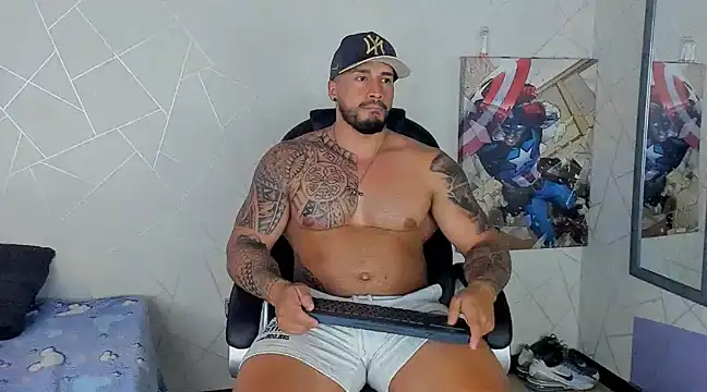 Cristian Walker online show from March 13, 6:34 pm