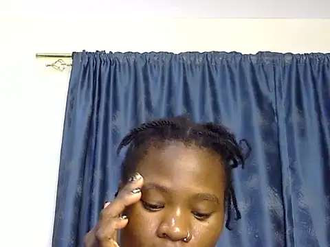 Snapshot of sweetblackbeauty001 chatting on May 9, 8:12 pm sweetblackbeauty001 online show from May 9, 8:12 pm