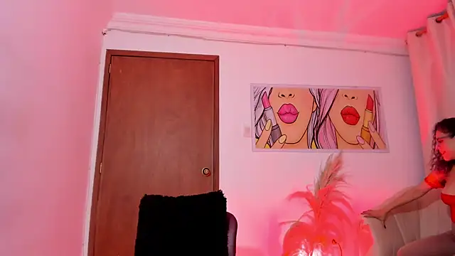 StarMilf online show from June 8, 12:38 pm