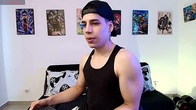jonathanjoestar  online show from May 16, 9:25 pm