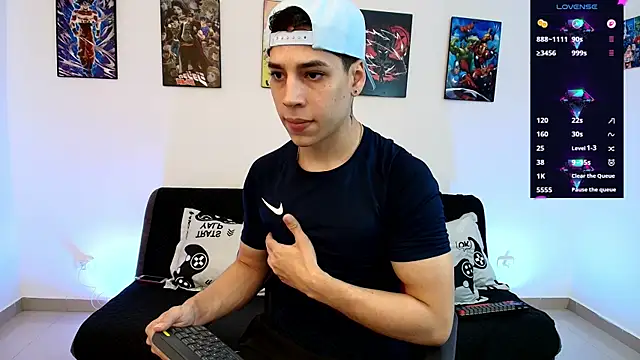 Snapshot of jonathanjoestar_ chatting on June 10, 9:27 pm jonathanjoestar online show from June 10, 9:27 pm