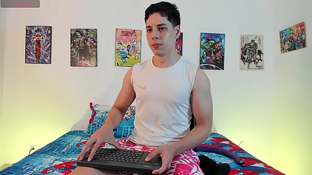 jonathanjoestar  online show from March 10, 9:08 pm