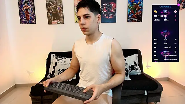 Snapshot of jonathanjoestar_ chatting on June 26, 8:36 pm jonathanjoestar online show from June 26, 8:36 pm