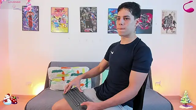 Snapshot of jonathanjoestar_ chatting on December 1, 9:26 pm jonathanjoestar online show from December 1, 9:26 pm