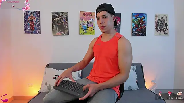 jonathanjoestar  online show from January 10, 9:43 pm