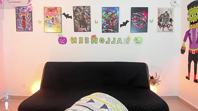 Snapshot of jonathanjoestar_ chatting on October 14, 9:25 pm jonathanjoestar online show from October 14, 9:25 pm
