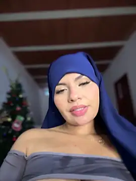 Snapshot of lalilamassu1 chatting on December 2, 9:16 pm lalilamassu1 online show from December 2, 9:16 pm