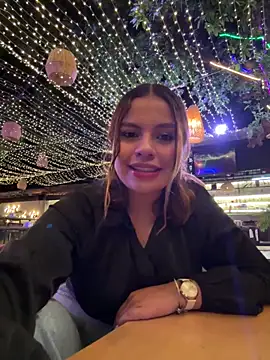 Snapshot of lalilamassu1 chatting on March 10, 11:38 pm lalilamassu1 online show from March 10, 11:38 pm