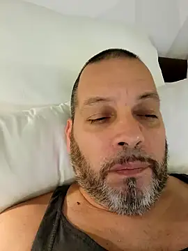 Just2much online show from December 18, 2:49 am