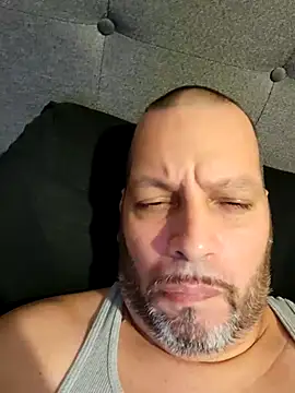 Just2much online show from October 26, 4:35 am