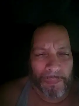 Snapshot of Just2much chatting on May 29, 1:06 pm Just2much online show from May 29, 1:06 pm