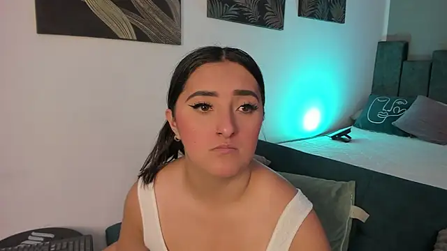 Kathia Morelli online show from September 20, 12:21 pm